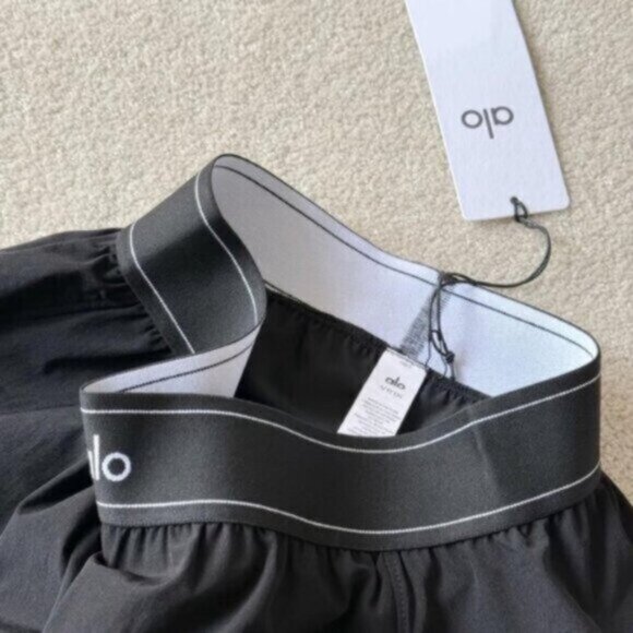 Alo Yoga Match Point Tennis Skirt Black - L 🎾🎾 - Picture 3 of 7
